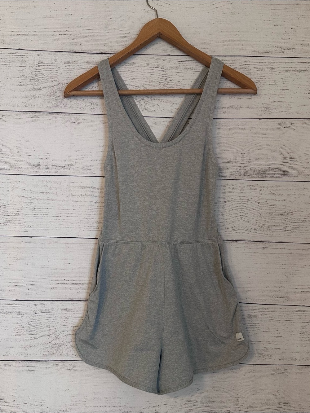 Vuori Halo Retro Romper in Gray. - Picture 5 of 11